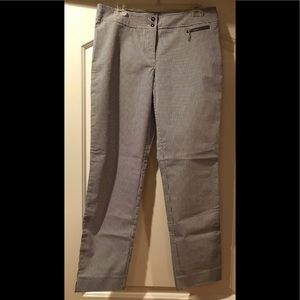 Jones New York signature pinstripe stretch pants Grey white 4
